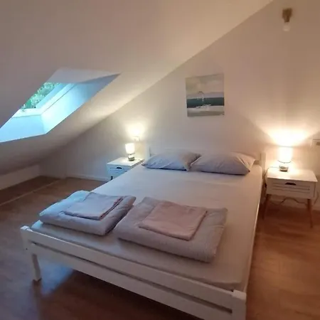 Geek Apartment *