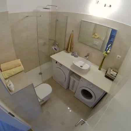 Apartman Geek